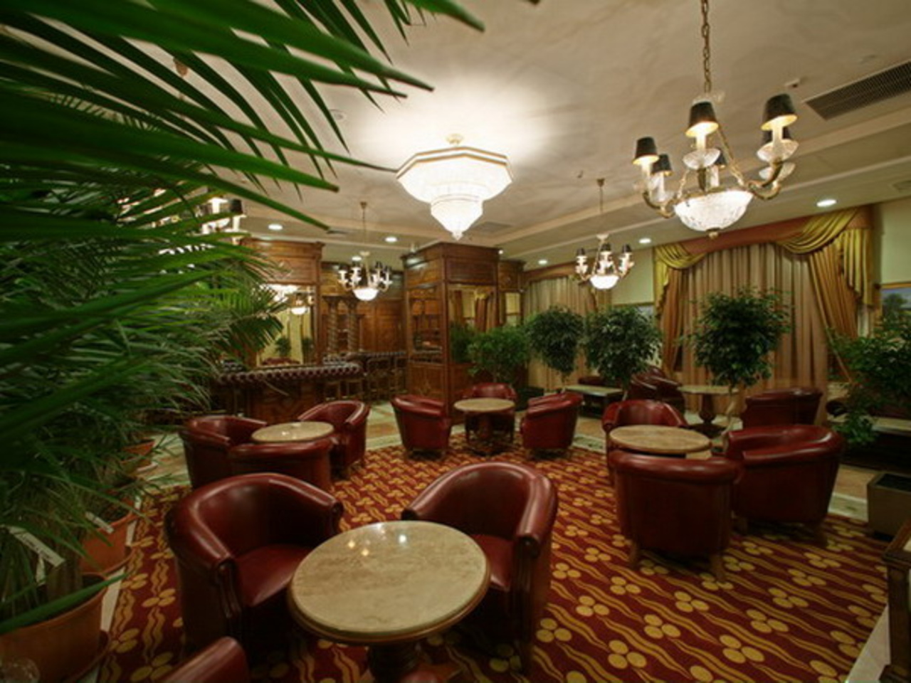 Гостиница «Гранд Отель Поляна»