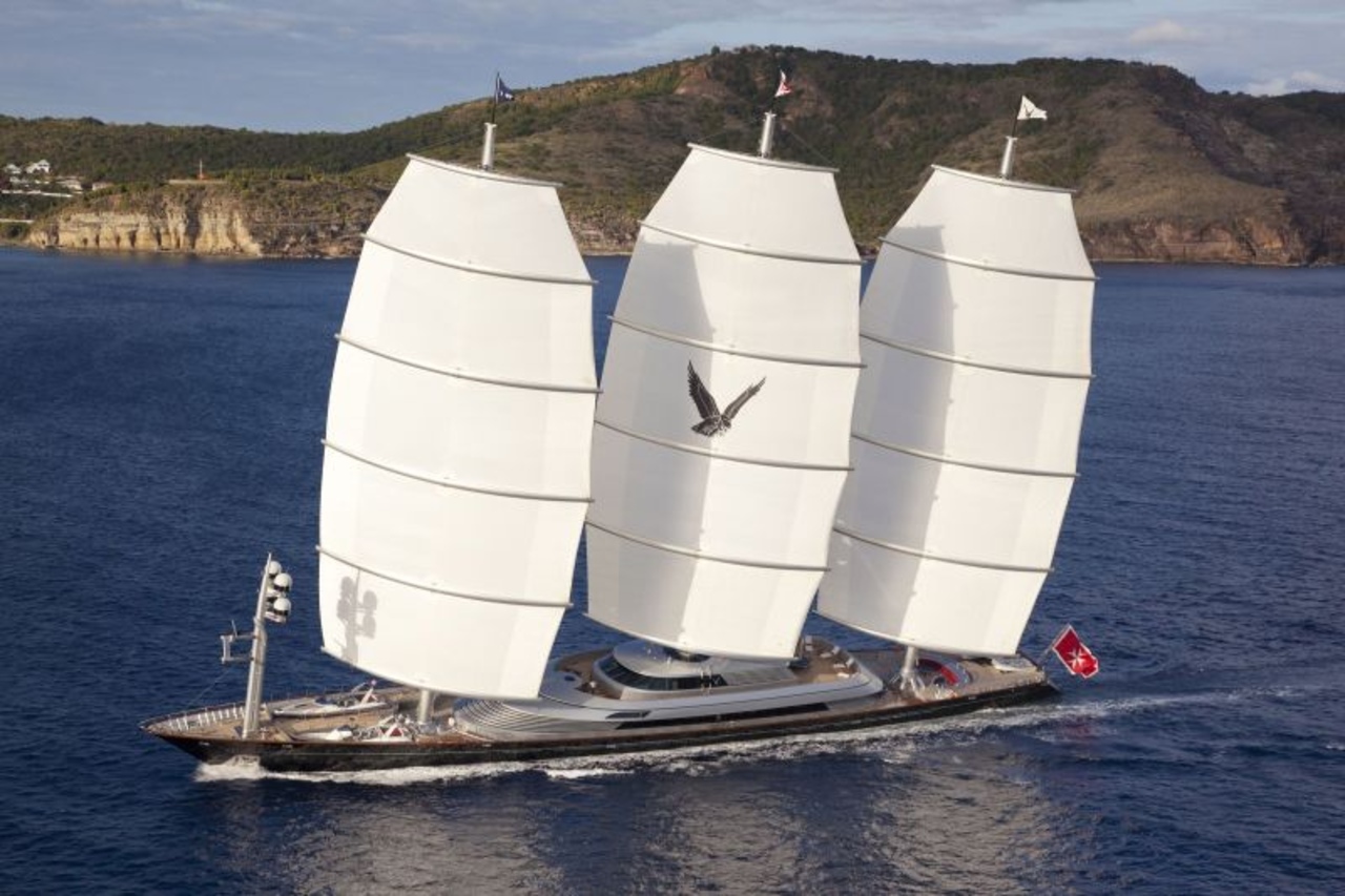 Яхта Maltese Falcon
