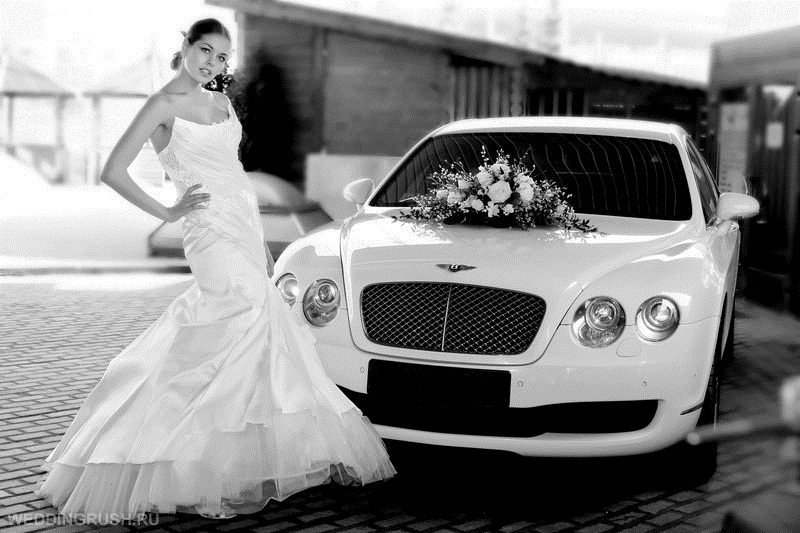 Bentley_Continental_Flying_Spur.jpg