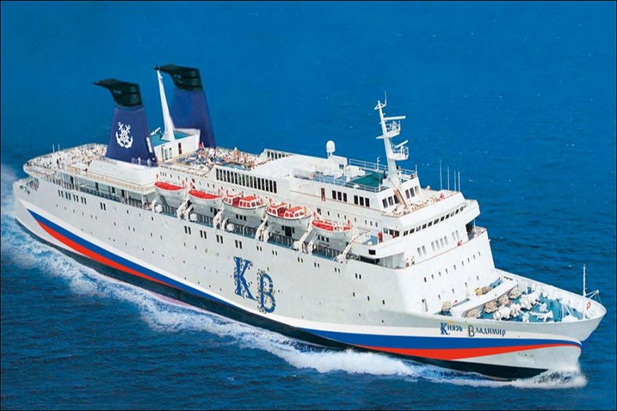 На борту лайнера «Князь Владимир» планируется акция «Открытый трап»